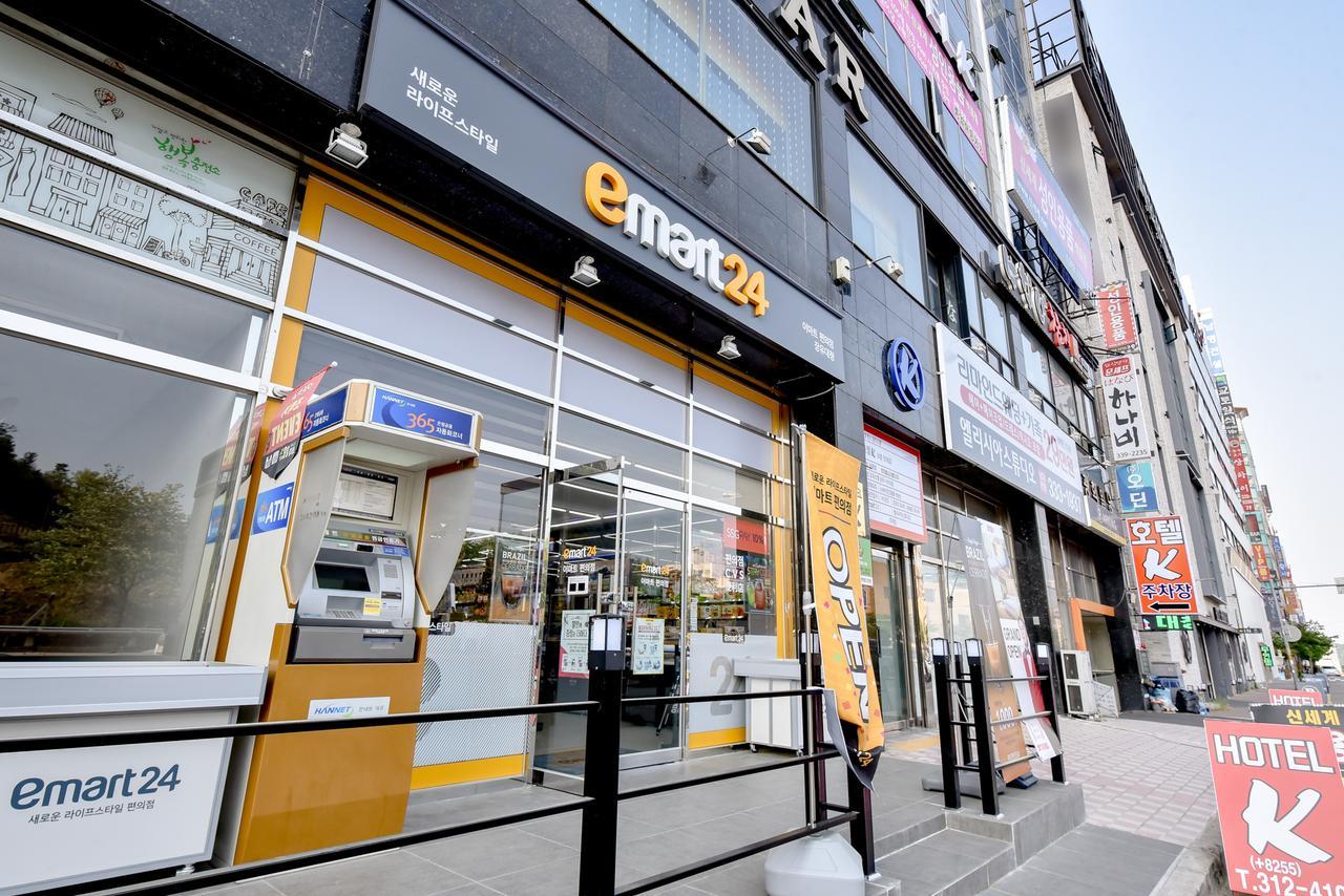 Gimhae Business Hotel K Екстер'єр фото